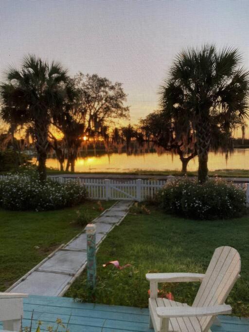 Charming 1935 Florida Cottage Overlooking Lake Tulane Avon Park Exterior photo