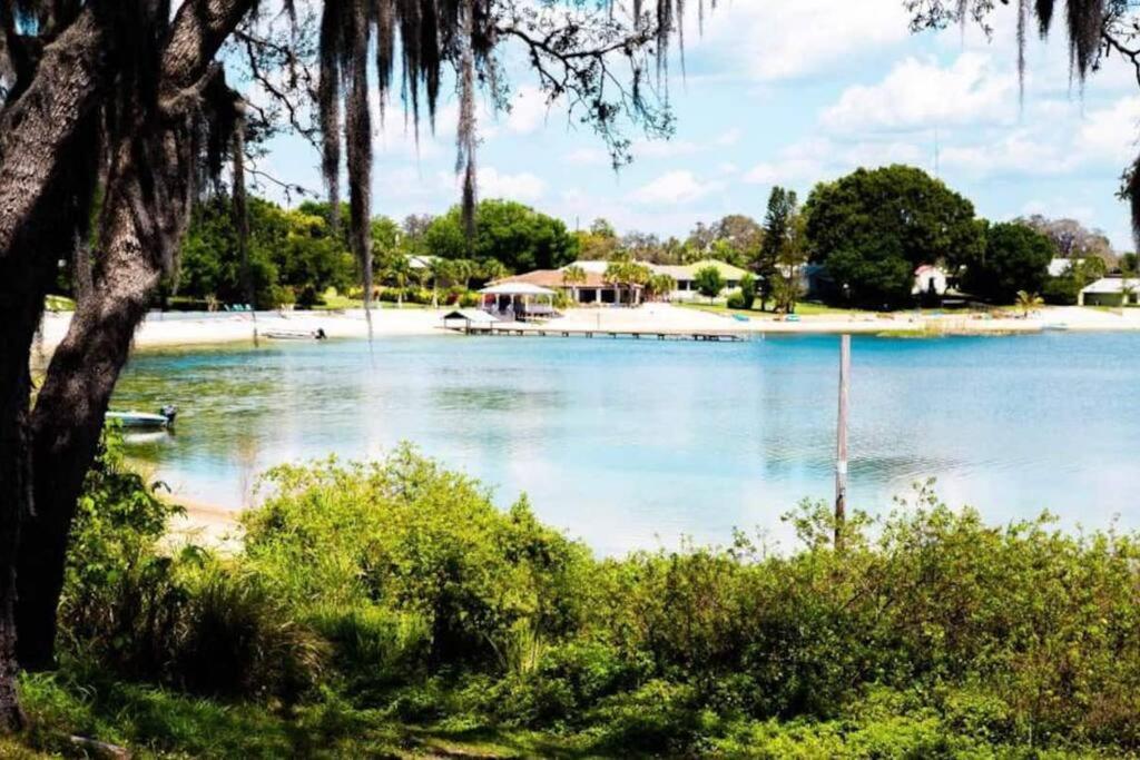 Charming 1935 Florida Cottage Overlooking Lake Tulane Avon Park Exterior photo